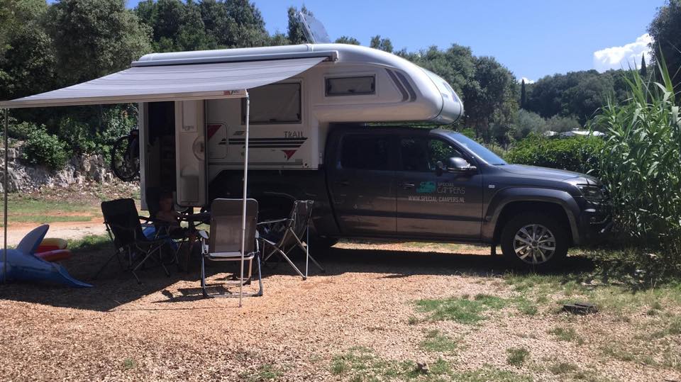 Consumeren syndroom Afwijking Luxe kamperen met een 4x4 camper - KampeerMagazine