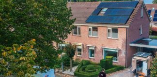 Kip geeft nu demonstraties bij mensen thuis Kip Caravans