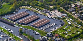 Camping en jachthaven De Domp in Sneek De Domp