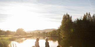 Rustgevend kamperen in de nieuwe Castle Pines BlackOut