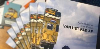 Van het pad af, een reisboek over een auto dat leest als een trein Van het Pad af