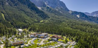 Zugspitz Resort glamping-de-luxe in de Alpen Zugspitz Resort glamping-de-luxe in de Alpen