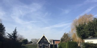 Camping de Mienthorst in het karakteristieke dorpje Lutjewinkel Camping de Mienthorst gelegen in het karakteristieke dorpje Lutjewinkel