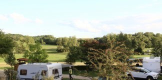 Camping La Jonquille met een prachtig uitzicht Camping La Jonquille met een prachtig uitzicht