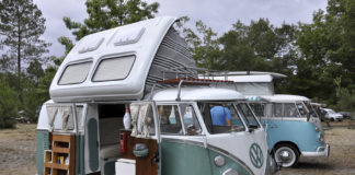 De Nederlandse Kampeerauto Club ofwel NKC 45 jaar oud De Nederlandse Kampeerauto Club ofwel NKC 45 jaar oud