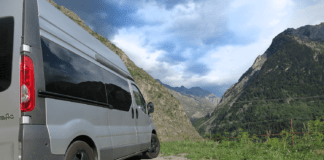 Frieslandcamperbouw heeft een geheel eigen kijk op campers Frieslandcamperbouw heeft een geheel eigen kijk op campers