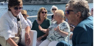 Martine van Os naar Corsica en Sardinië voor We zijn er Bijna! Martine van Os naar Corsica en Sardinië voor We zijn er Bijna!