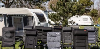 Isabella-stoel wint stoelentest met 12 kampeerstoelen Isabella-stoel wint stoelentest met 12 kampeerstoelen