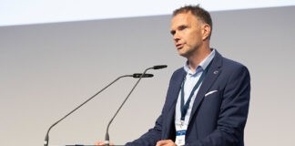 Hobby-Directeur Bernd Löher benoemd tot CIVD-President Hobby-Directeur Bernd Löher benoemd tot CIVD-President