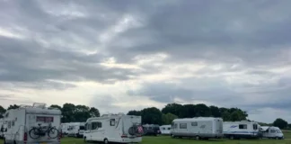 Elburg treedt op tegen illegaal camperen Elburg treedt op tegen illegaal camperen